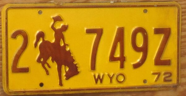 1972 Wyoming nearly mint NICE PLATE