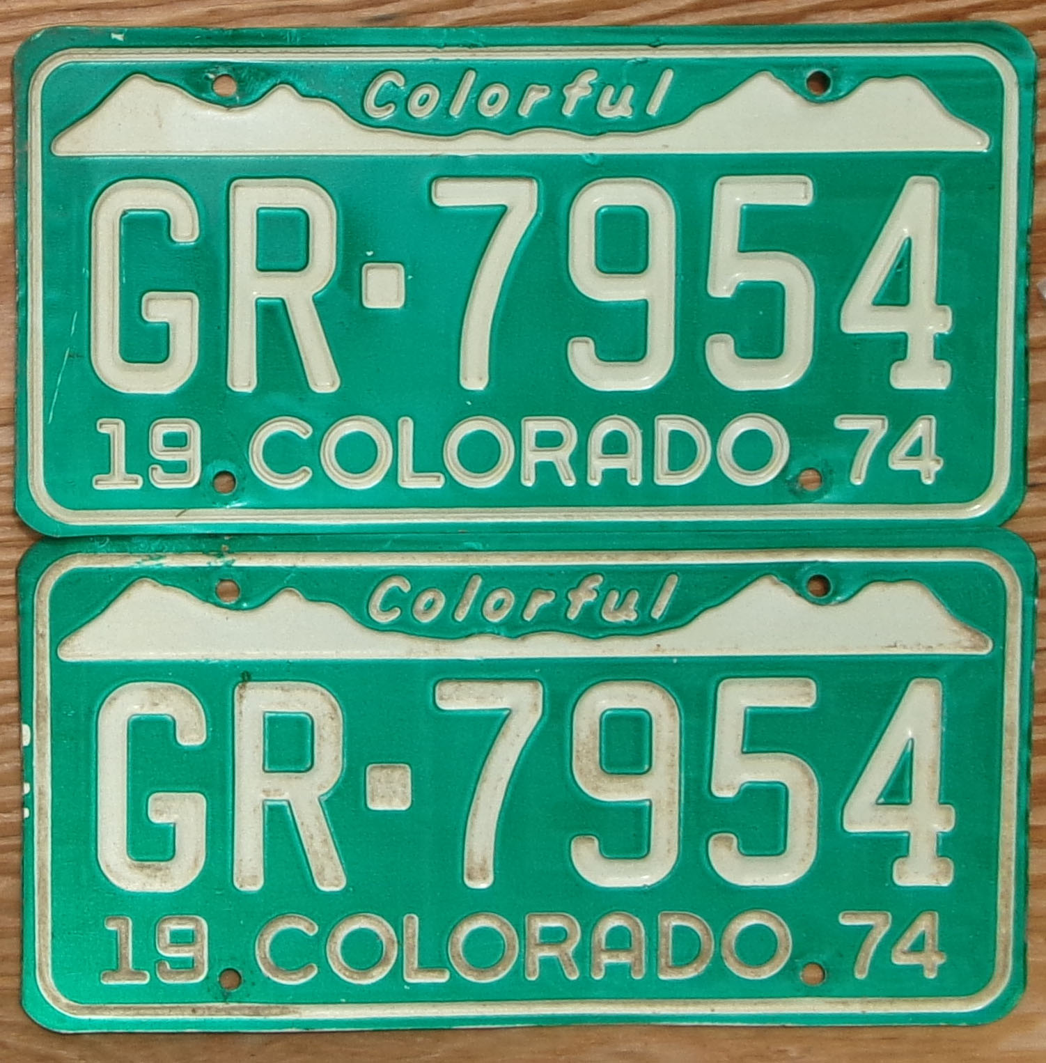 1974 Colorado pair vg/vg